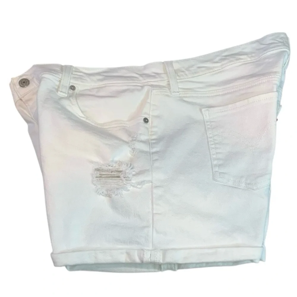 LEVI’S Mid Length Denim Rolled Hem Shorts Sz 33